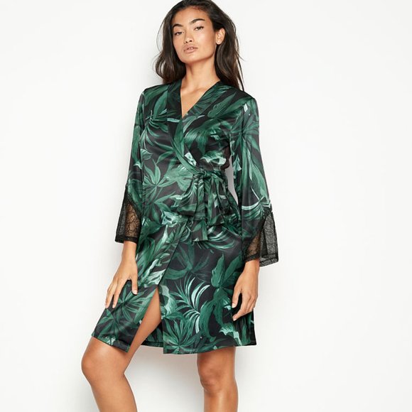 Victorias Secret Chantilly Green Palm Leaves Lace Kimono Robe Cover Up - Picture 1 of 3